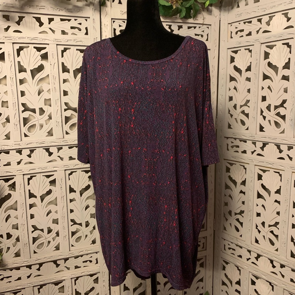 LULAROE! PURPLE & RED ACCENTS STRETCHY LIGHTWEIGHT SHORT SLEEVE LONG TUNIC TOP